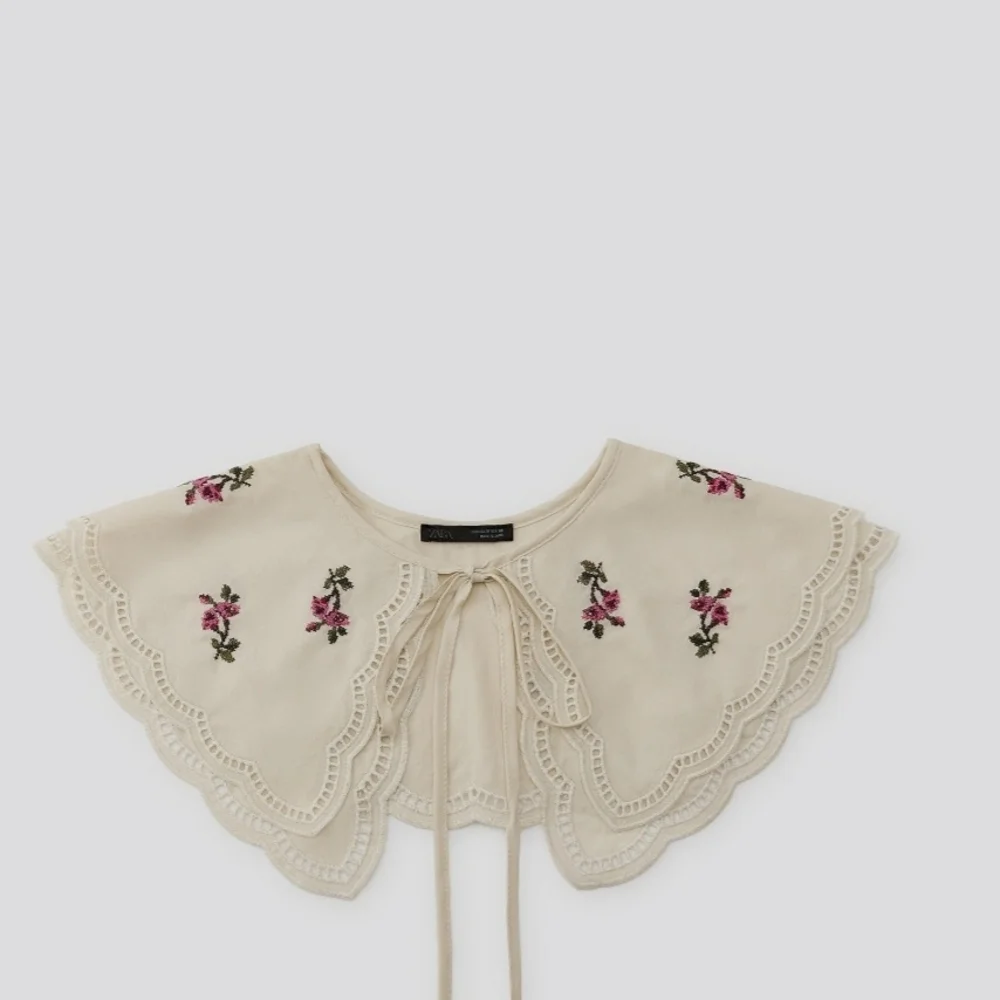 Zara Cream Embroidered Detachable Collar with Pink Floral Accents - Picture 1 of 3